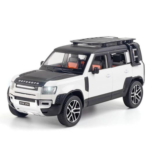 1:24 Defender Die-Cast Metal Model Car with Lights & Sound (Gray & white)